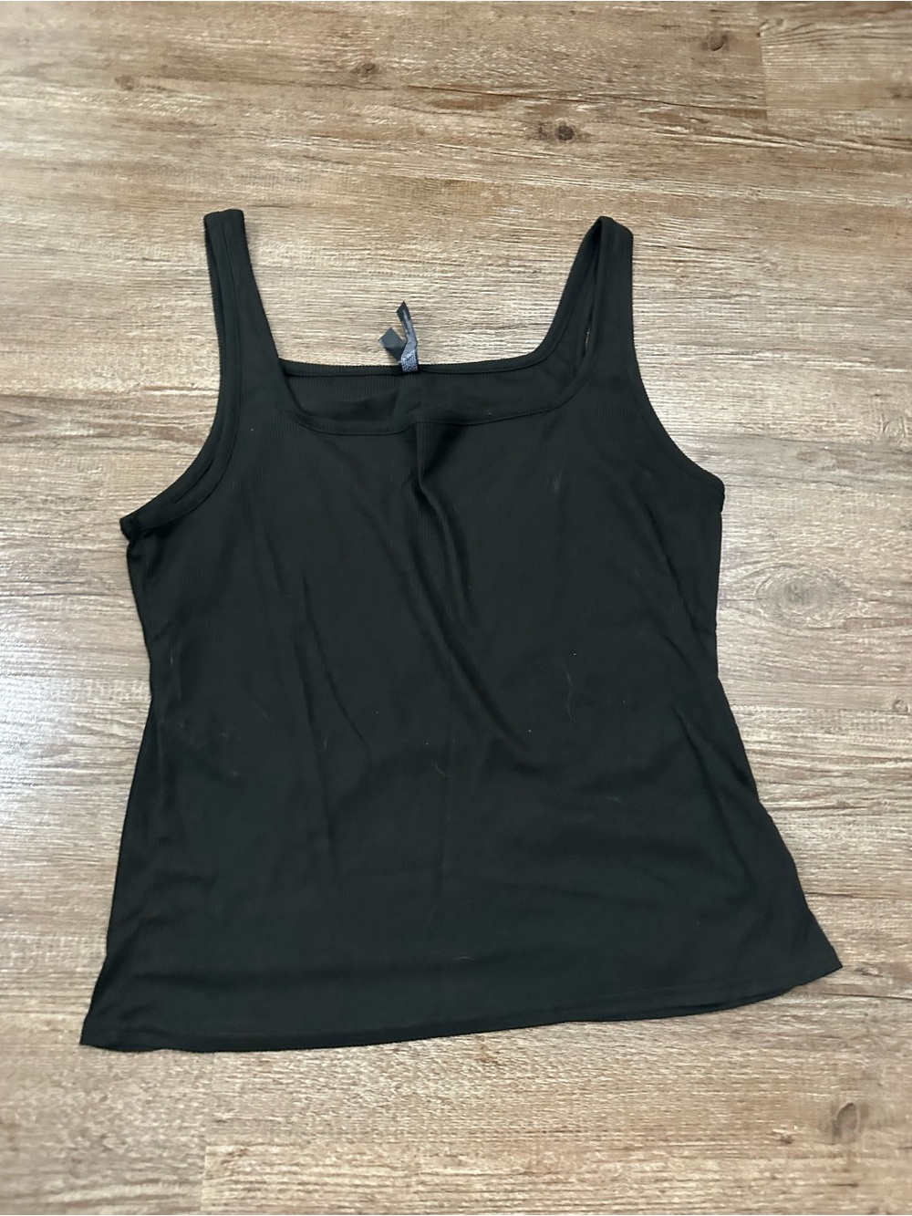 Steve Madden Black Ribbed Scoop Tank Top
